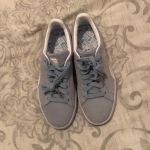 BRAND NEW Puma suede sneaker